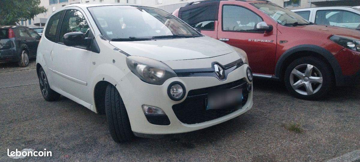 Vend Renault twingo 2 1.5 dci (image 1)