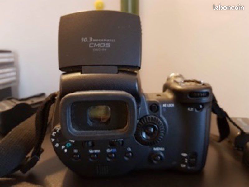 Appareil photo numérique Sony DSC R1 (image 2)