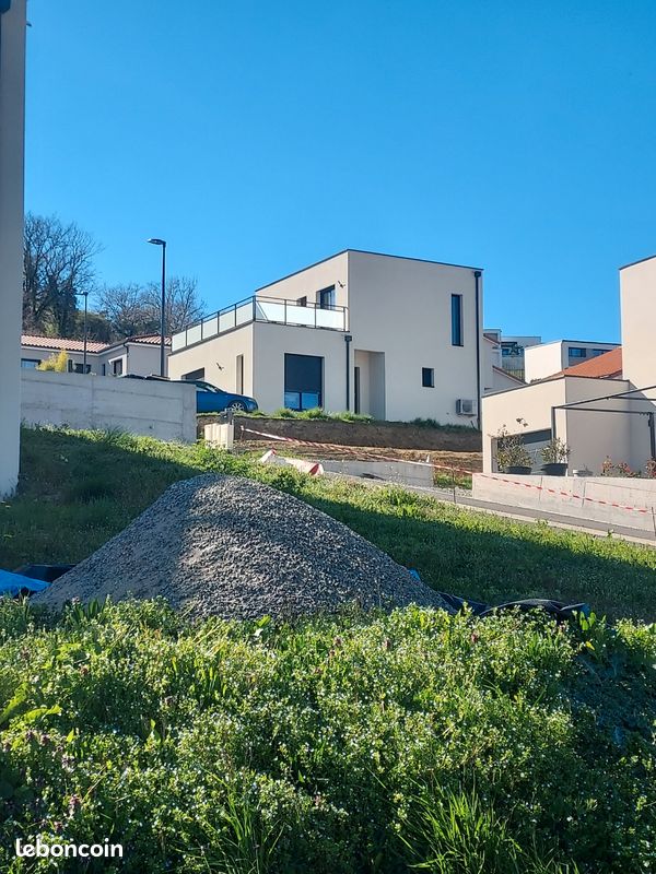 Maison 4 pièces 109 m² · à Châtel-Guyon · 109 m² · 335 000 €