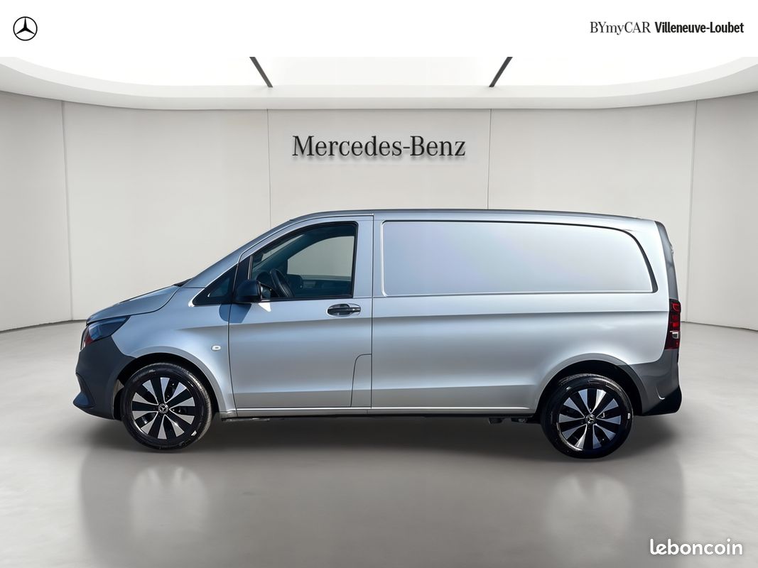 Mercedes vito fourgon 116 cdi compact bva rwd pro (image 2)