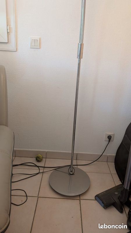 Lampadaire LED (image 2)