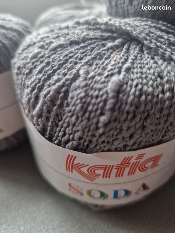 Pelote de fil à tricoter Polar gris - Katia