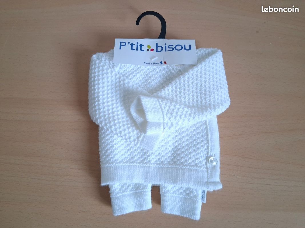P'tit Bisou : Brassière + Pantalon 0 mois ( neuf) (image 1)