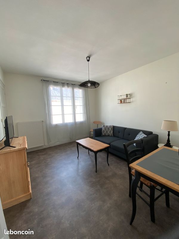 Appartement 2 pièces 45 m² · à Saumur · 45 m² · 550 €