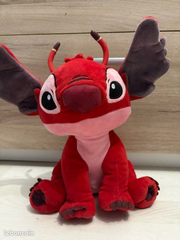 Peluche Stitch (image 1)
