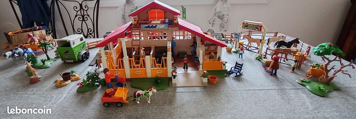 Playmobil Centre Équestre 4190 - Grand Toit - Occasion En Bon état