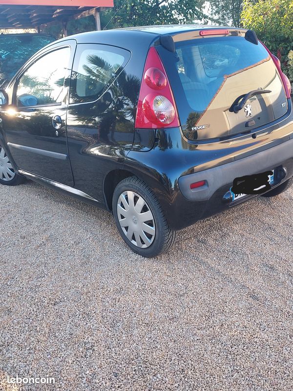 Voiture 107 trendy (image 2)