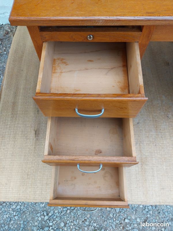 Bureau en bois massif, années 70 (image 15)