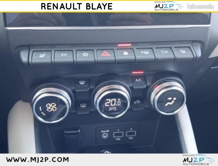 Renault Captur 1.6 E-Tech hybride rechargeable 160ch Initiale Paris -21 (image 8)