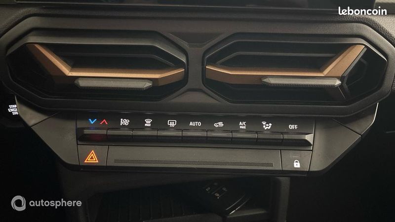 Dacia Duster 1.6 hybrid 140ch Extreme (image 26)