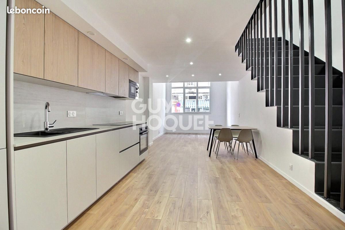 Appartement 2 pièces 56 m² · à Ajaccio · 56 m² · 890 €/mois