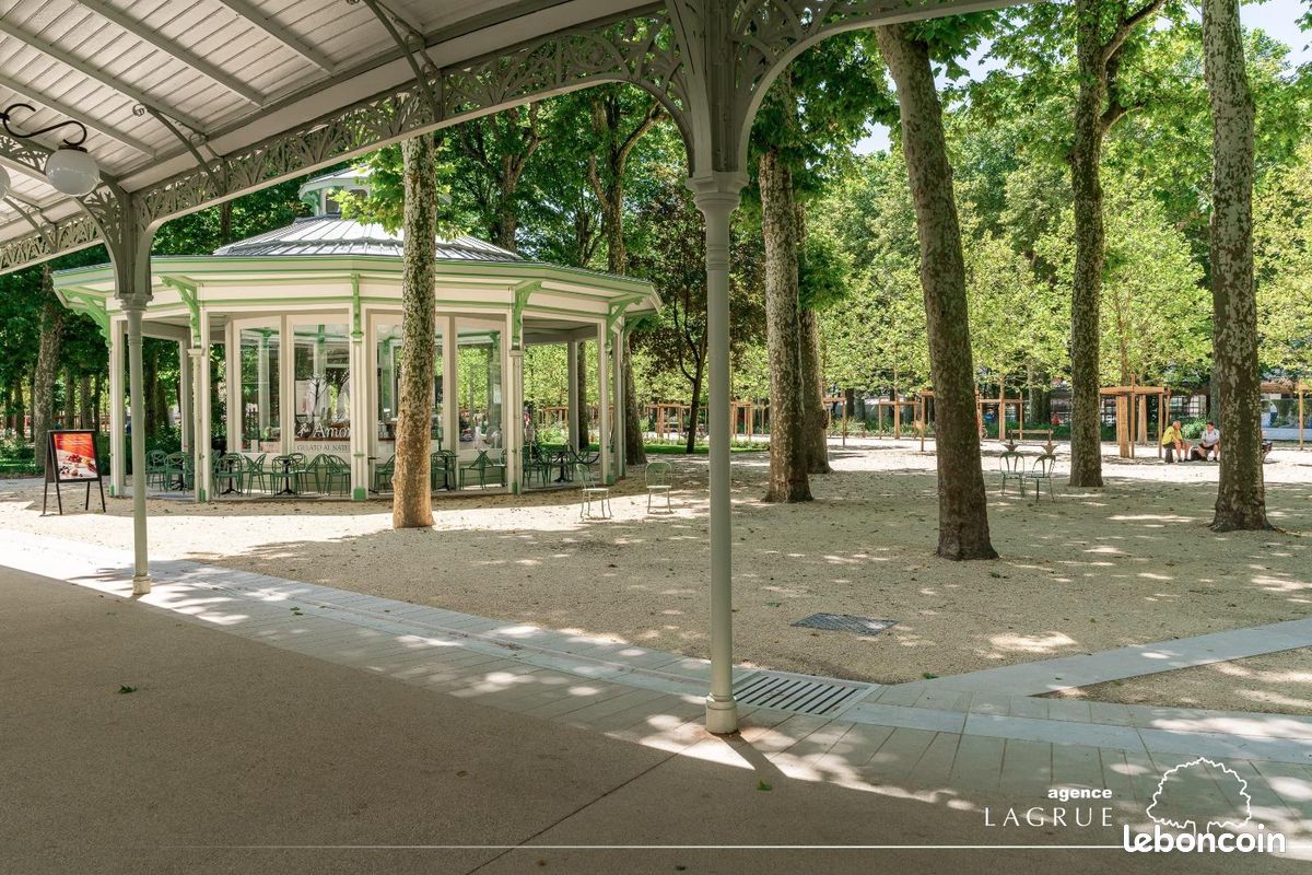 Appartement 3 pièces 114 m² · à Vichy · 114 m² · 298 000 €