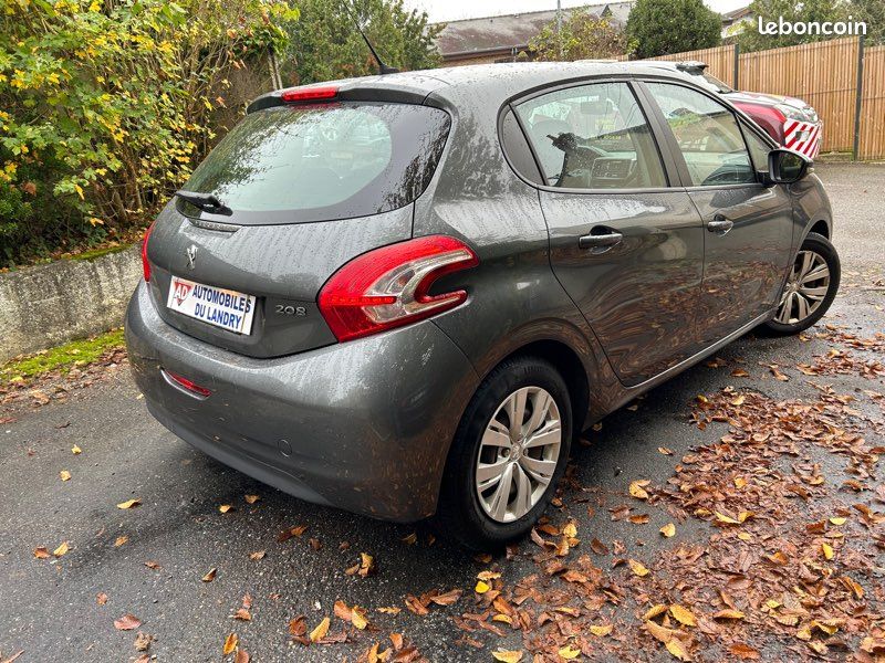 Peugeot 208 hdi 139900 km 1.4hdi toute options (image 3)