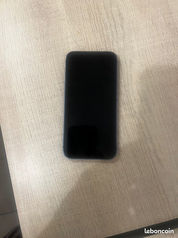 IPhone 13 (image 3)
