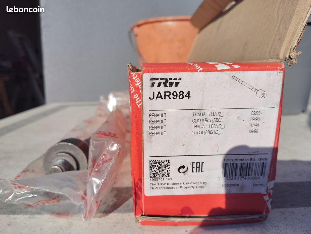 TETE DE BIELLETTE Rotule Axiale Avant Gauche Droite Trw Jte144 G Neuve
