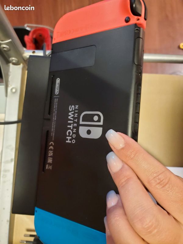 Nintendo switch (image 2)