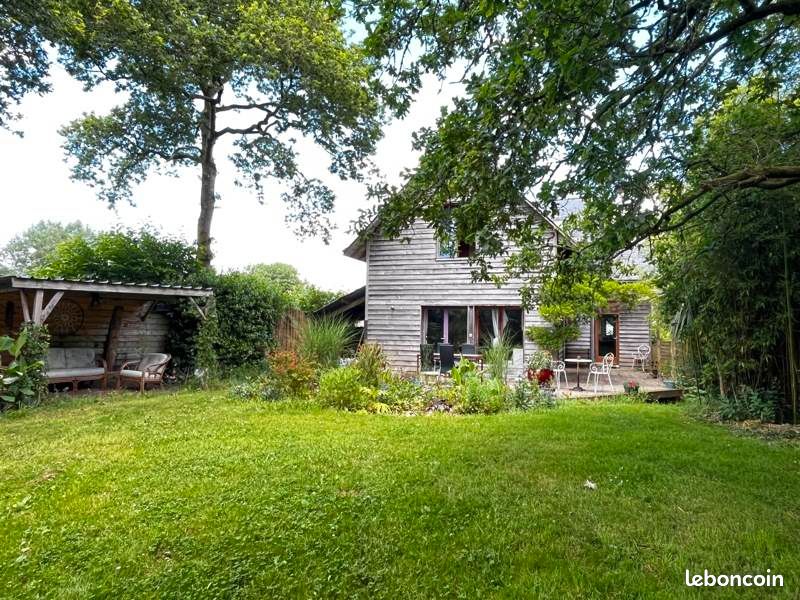 Maison 7 pièces 146 m² · à Scaër · 146 m² · 281 430 €