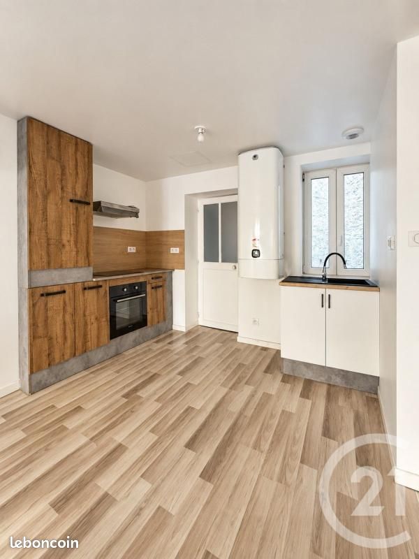 Appartement 4 pièces 70 m² · à Moulins · 70 m² · 780 €/mois