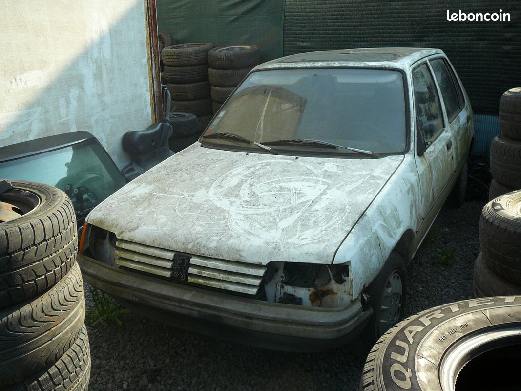 Tout types de piéces pour 205 diesel et essence (image 2)