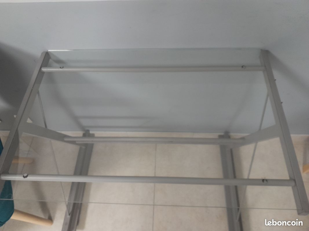 Bureau verre et métal (image 2)
