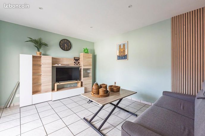 Studio 1 pièce 28 m²