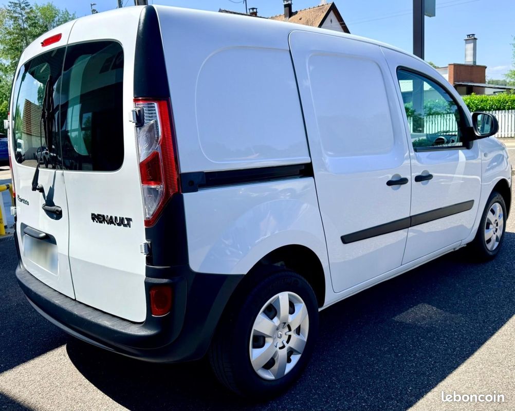 Renault kangoo tce 115 confort 10416 ht (image 2)