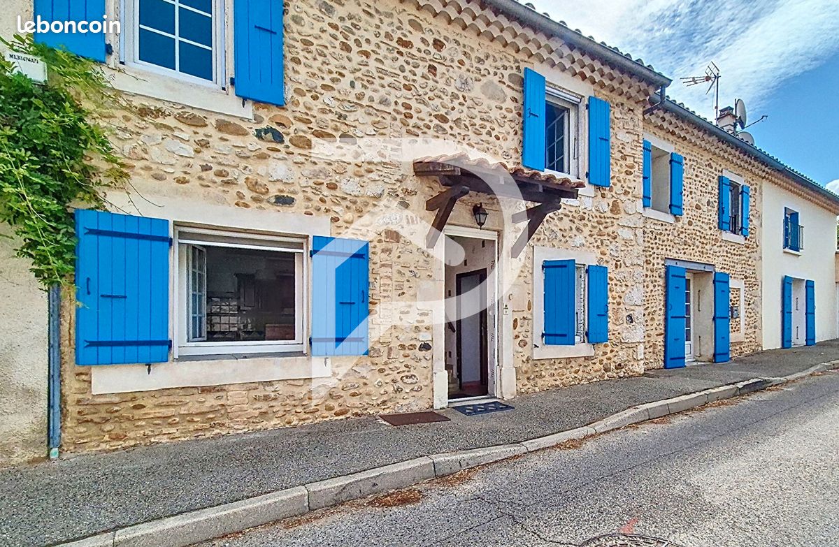 Maison 6 pièces 167 m² · à Malataverne · 167 m² · 235 000 €