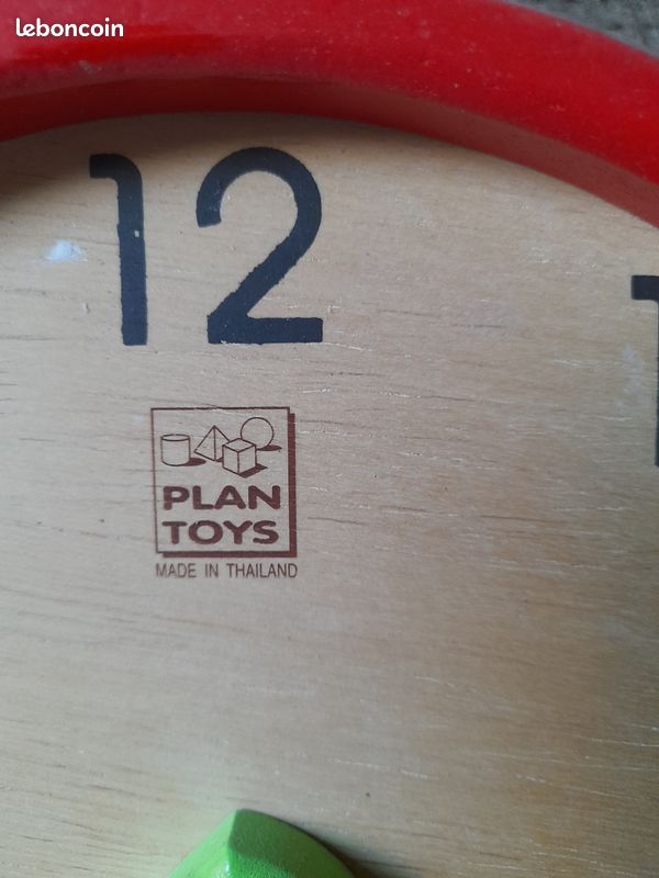 J'apprends l'heure, Horloge éducative en bois - Plan Toys - Jeu Educatif - (image 2)