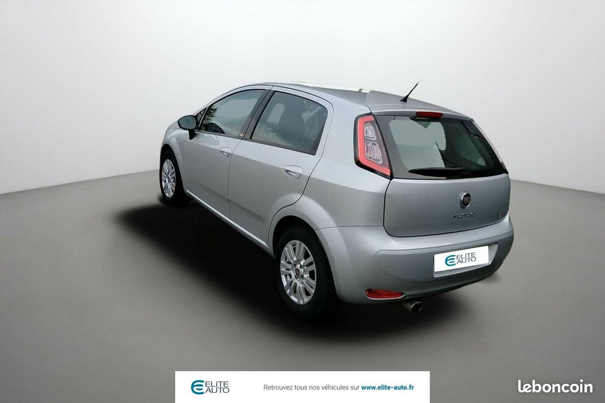 FIAT PUNTO 1.2 8V 69 ITALIA • Bony Automobiles