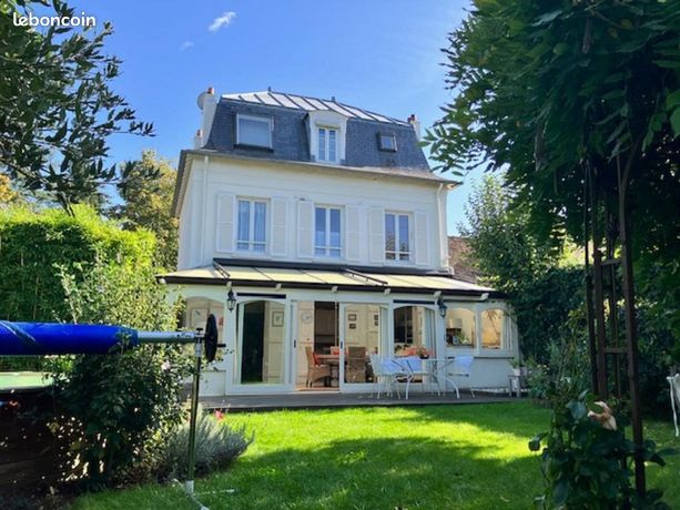 Propriété 5 pièces 148 m²