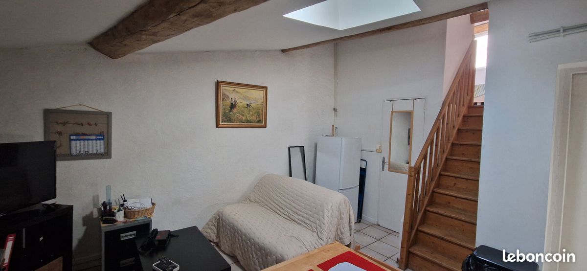Appartement 1 pièce 25 m² · à Trets · 25 m² · 583 €