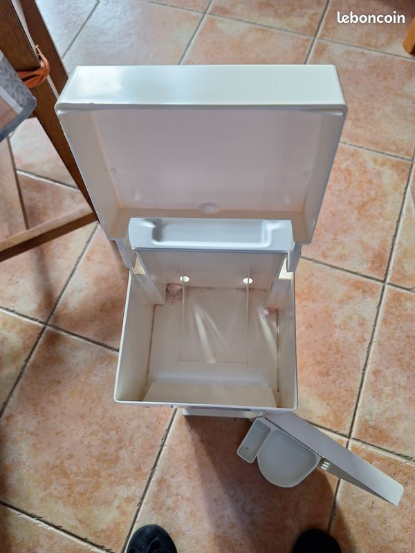 Distributeur en réserve papier WC (image 4)