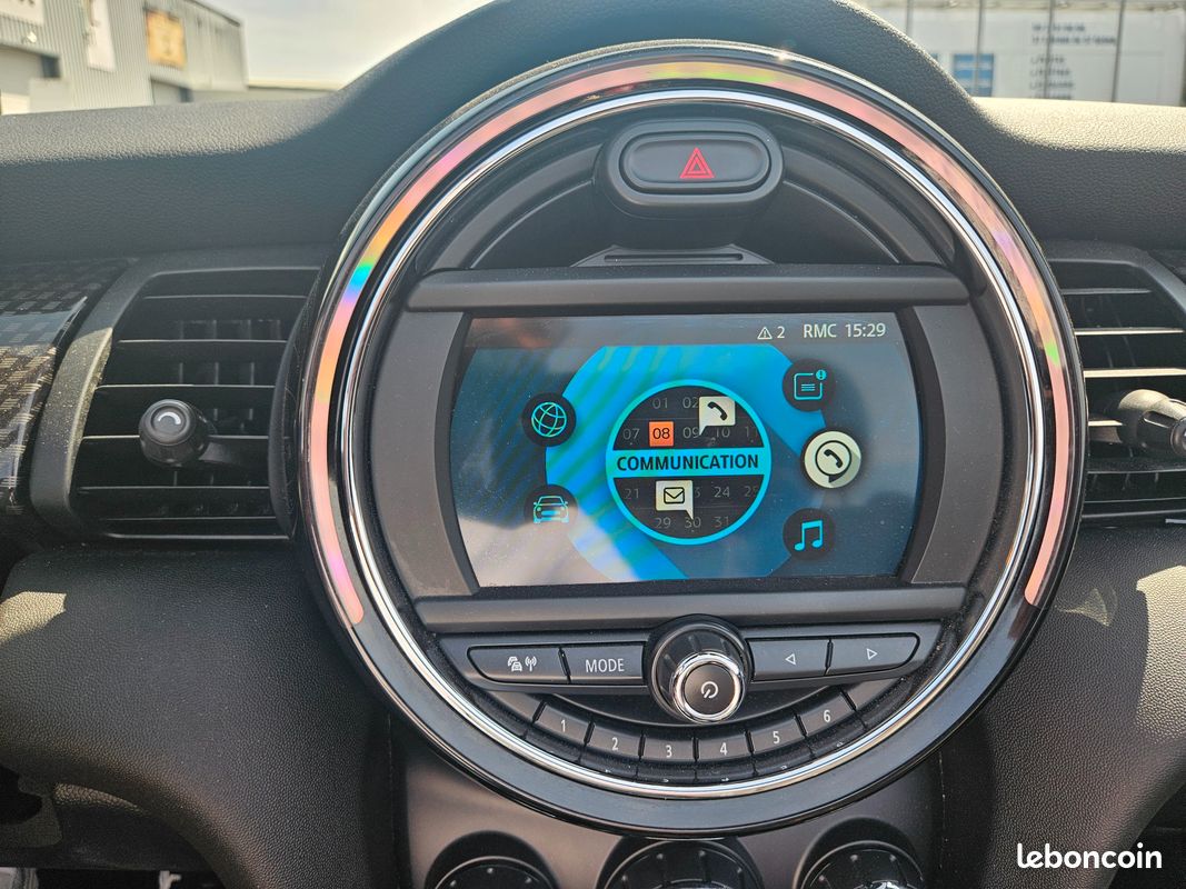 Mini cabrio 2.0 190 cooper s bva (image 24)