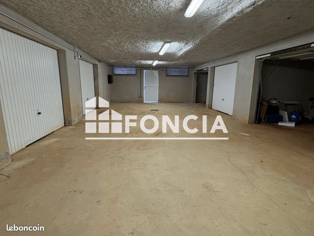 Stationnement à louer 90 - BEZIERS 34500 · à Béziers · 90 €/mois