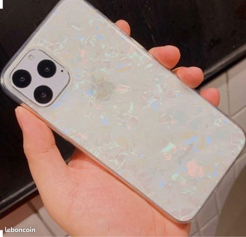 IPhone 11 pro Max 64go (image 1)