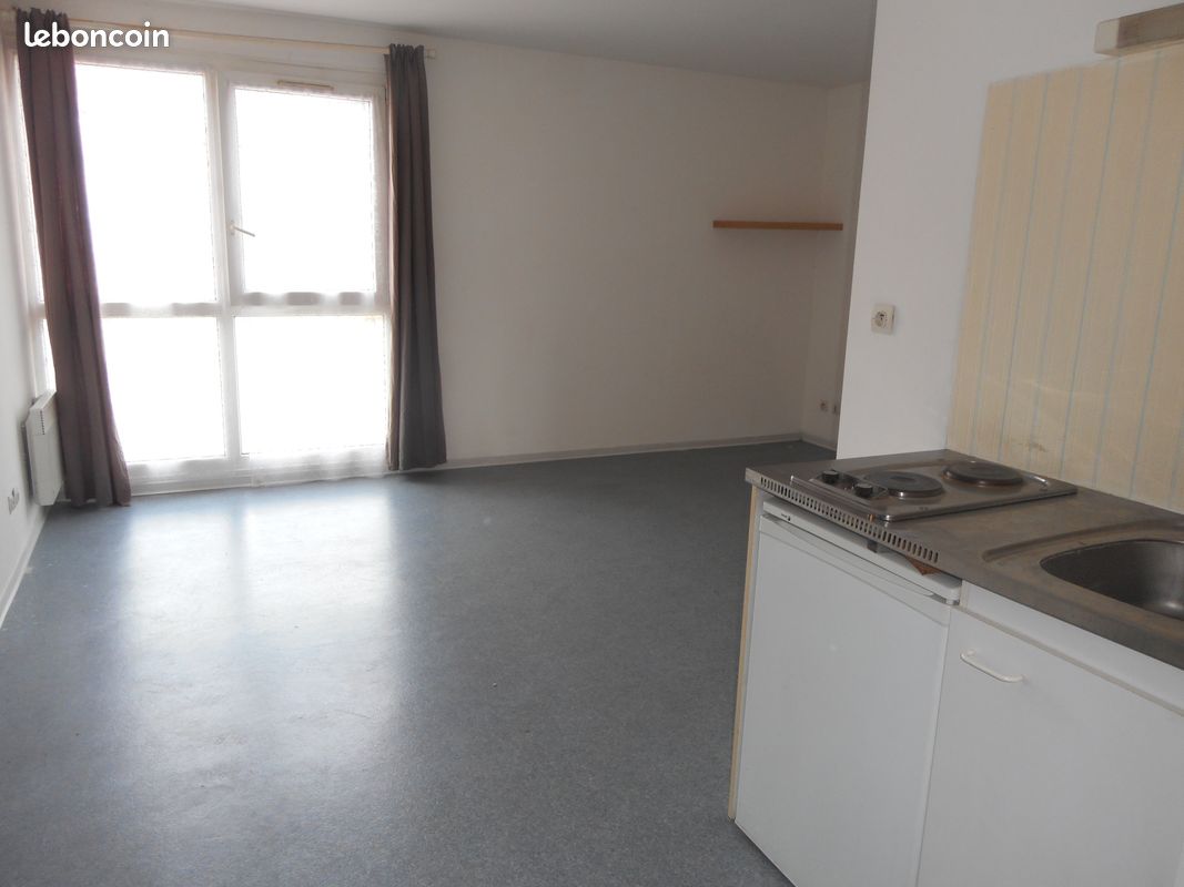 Appartement 1 pièce 24 m² · à Reims · 24 m² · 350 €