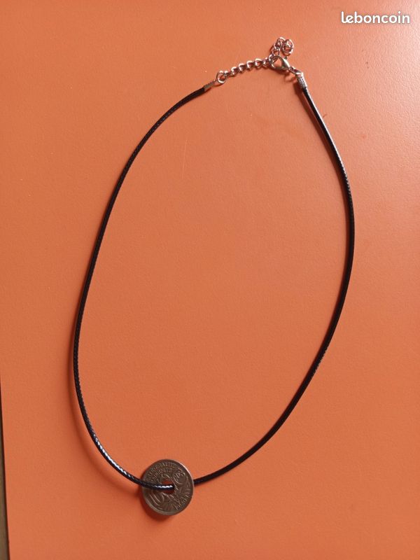 Collier monnaie fantaisie (image 1)