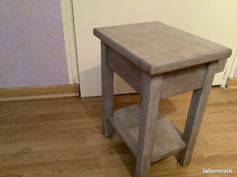 Table de chevet (image 3)