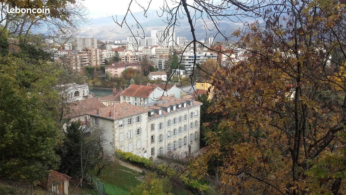 Appartement 2 pièces 25 m² · à Grenoble · 25 m² · 470 €/mois