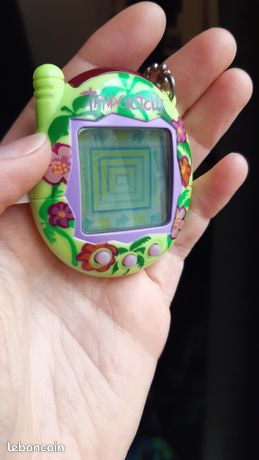 Tamagotchi Bandai Connection V3 - Édition Floral Hibiscus - 2004 - Occasion