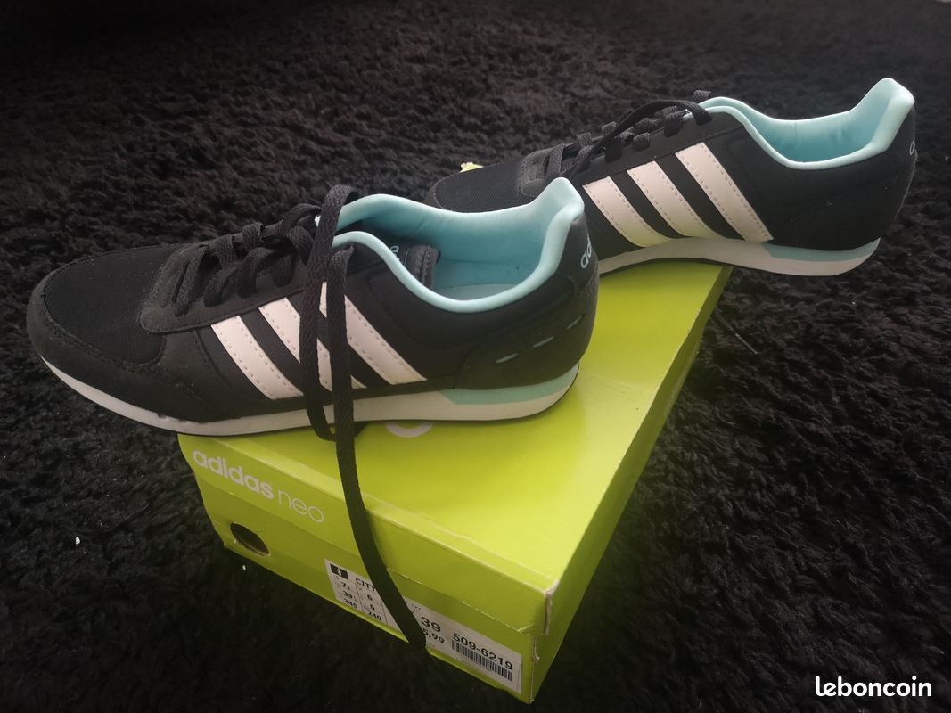 Basket Adidas neo 39 - neuves (image 1)