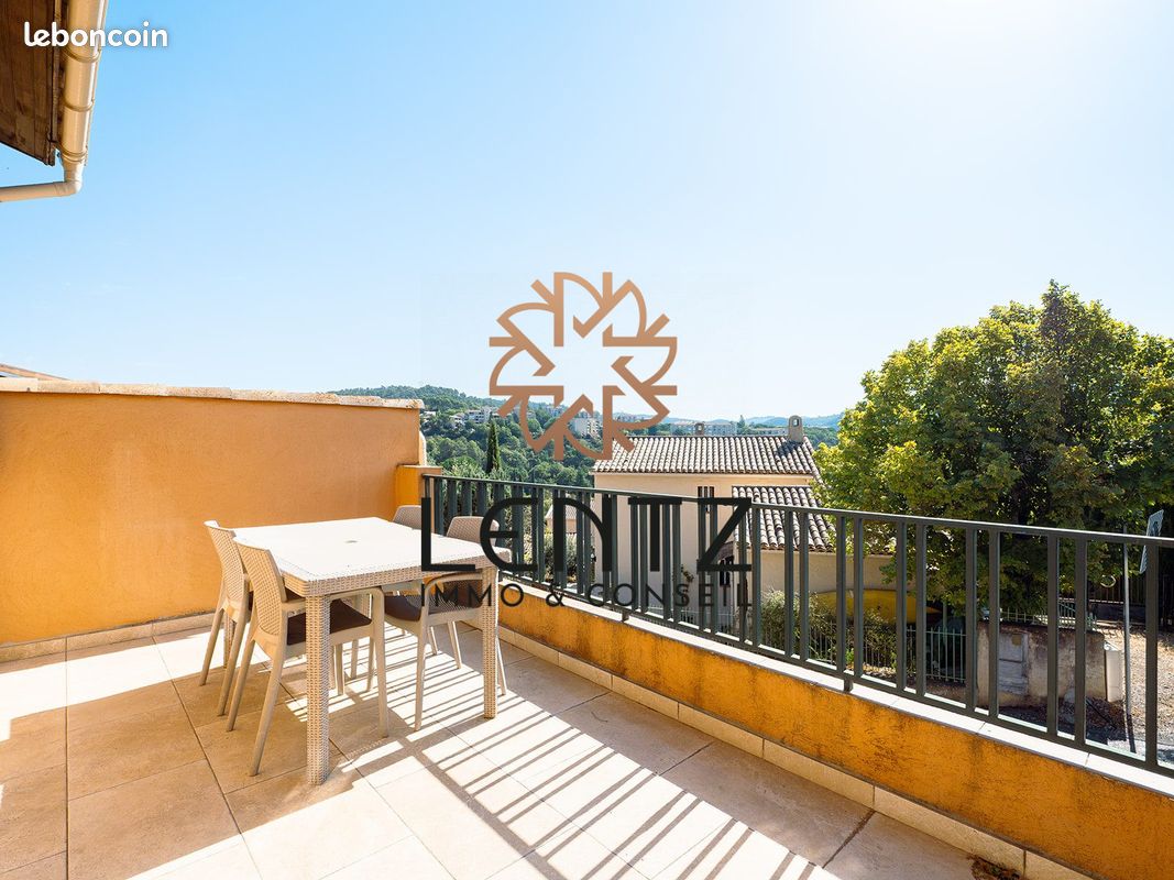Appartement 2 pièces 29 m² · à Gréoux-les-Bains · 29 m² · 110 000 €