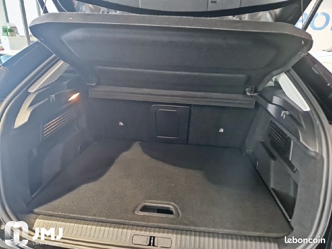 CITROEN C4 PureTech 130 S&S EAT8 Shine (image 6)