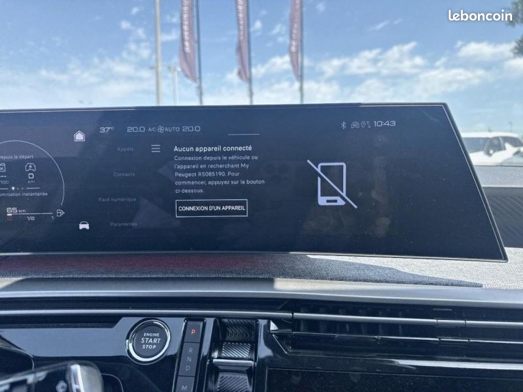 Peugeot 3008 1.2 Hybrid 136ch Allure e-DCS6 (image 24)