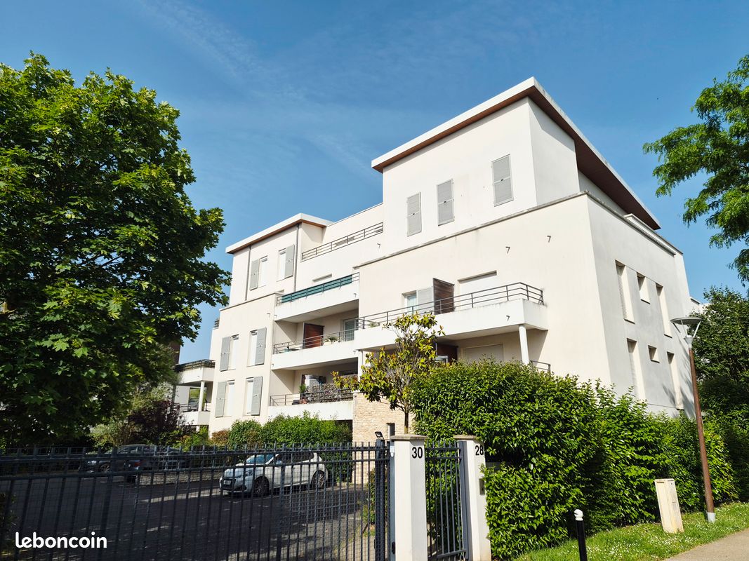 Appartement 3 pièces 61 m² · à Lieusaint · 61 m² · 239 900 €