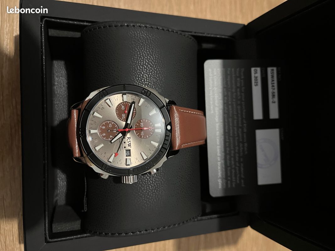 Montre Automatique RSW Master GMT Sport RSWA144-SS-1 - Suisse, 42.5mm, Acier, Neuve Avec Boîte