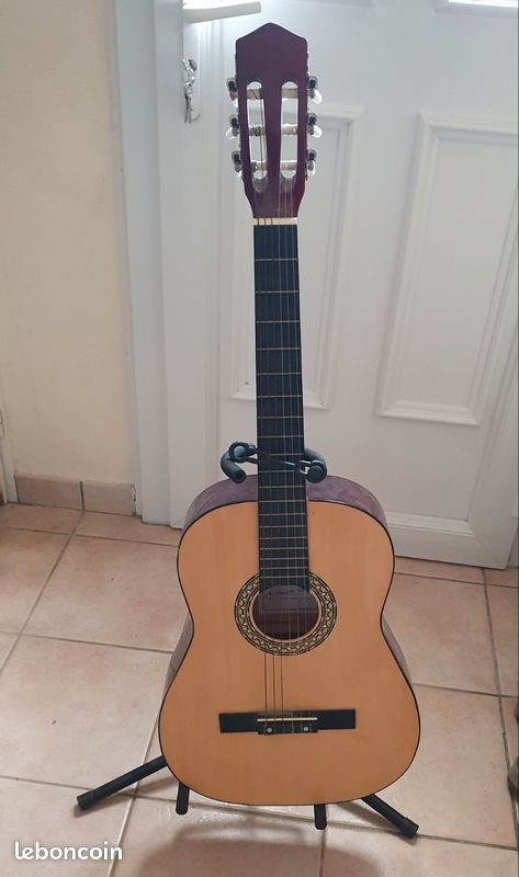 Guitare (image 1)