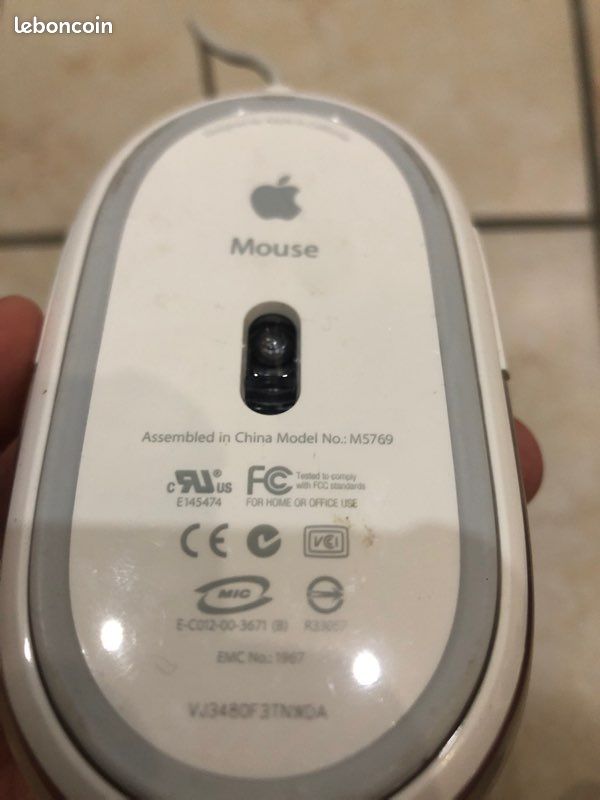Souris apple (image 2)
