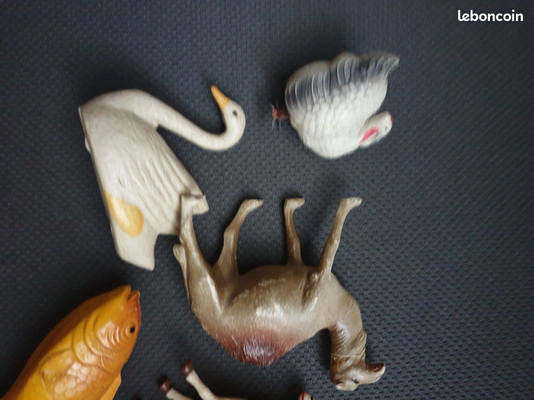 JOUETS ANCIENS CELLULOID - Lot de 5 bateaux - 8,5 à 13 cm EUR 28,00 - FR