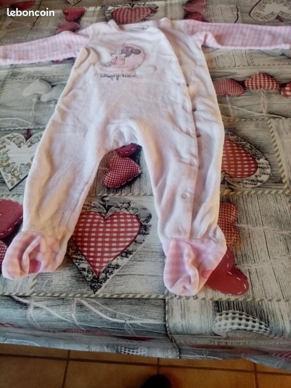 Lot Vetements bébé disney 18 mois fille (image 11)